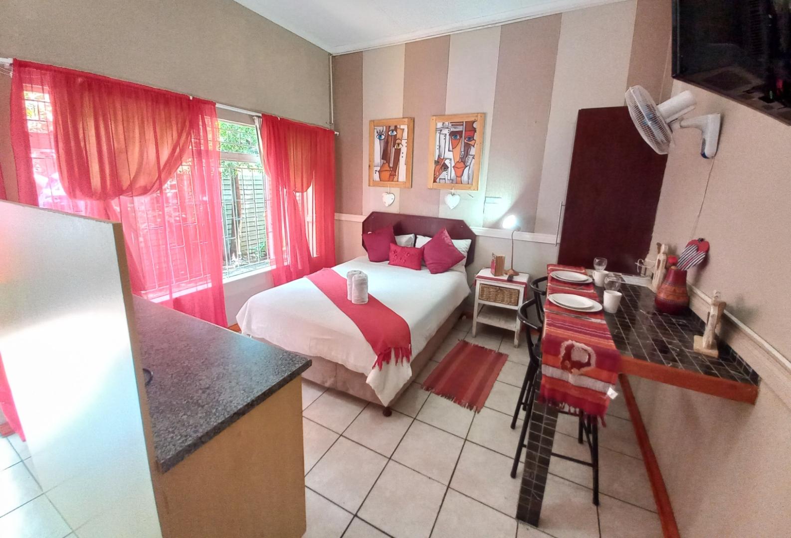 6 Bedroom Property for Sale in Fichardt Park Free State